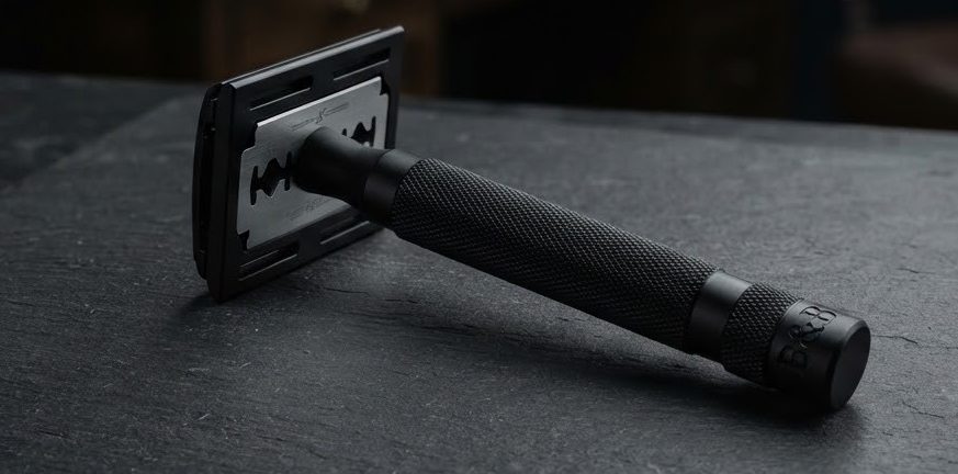 Safety Razor — Matte Black — detail view